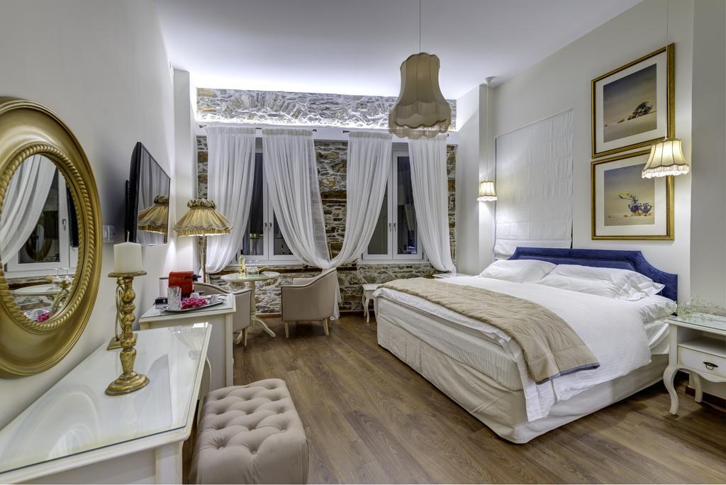 1844 Suites Syros Ermoupoli Dış mekan fotoğraf